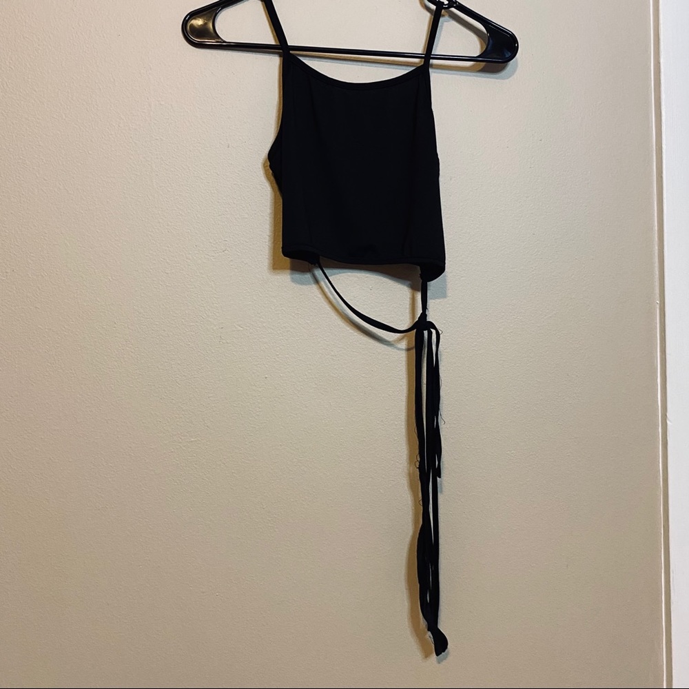 Black crop top